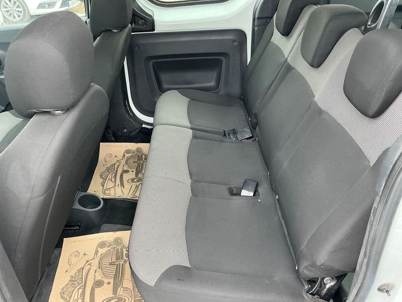 DOKKER COMBI AMBIANCE 1.5 DCI 90 BG 5