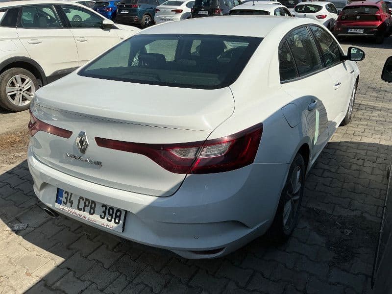 MEGANE SEDAN TOUCH 1.5 DCI EDC 115 BG 8